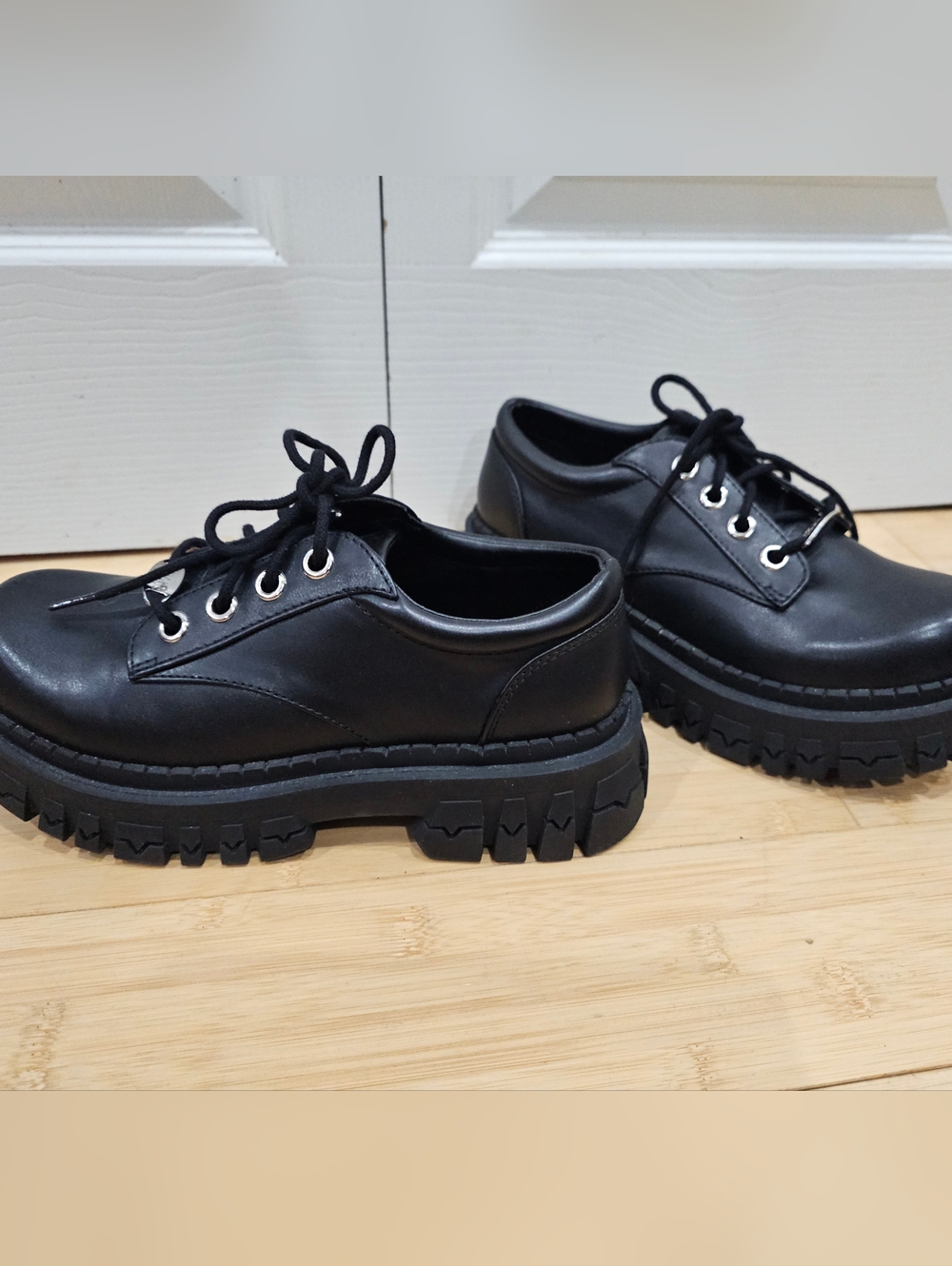 Dolls Kill Delia's Black Corporate Goth Faux Leather Teen Craft Oxford Shoes 8 - Picture 9 of 12